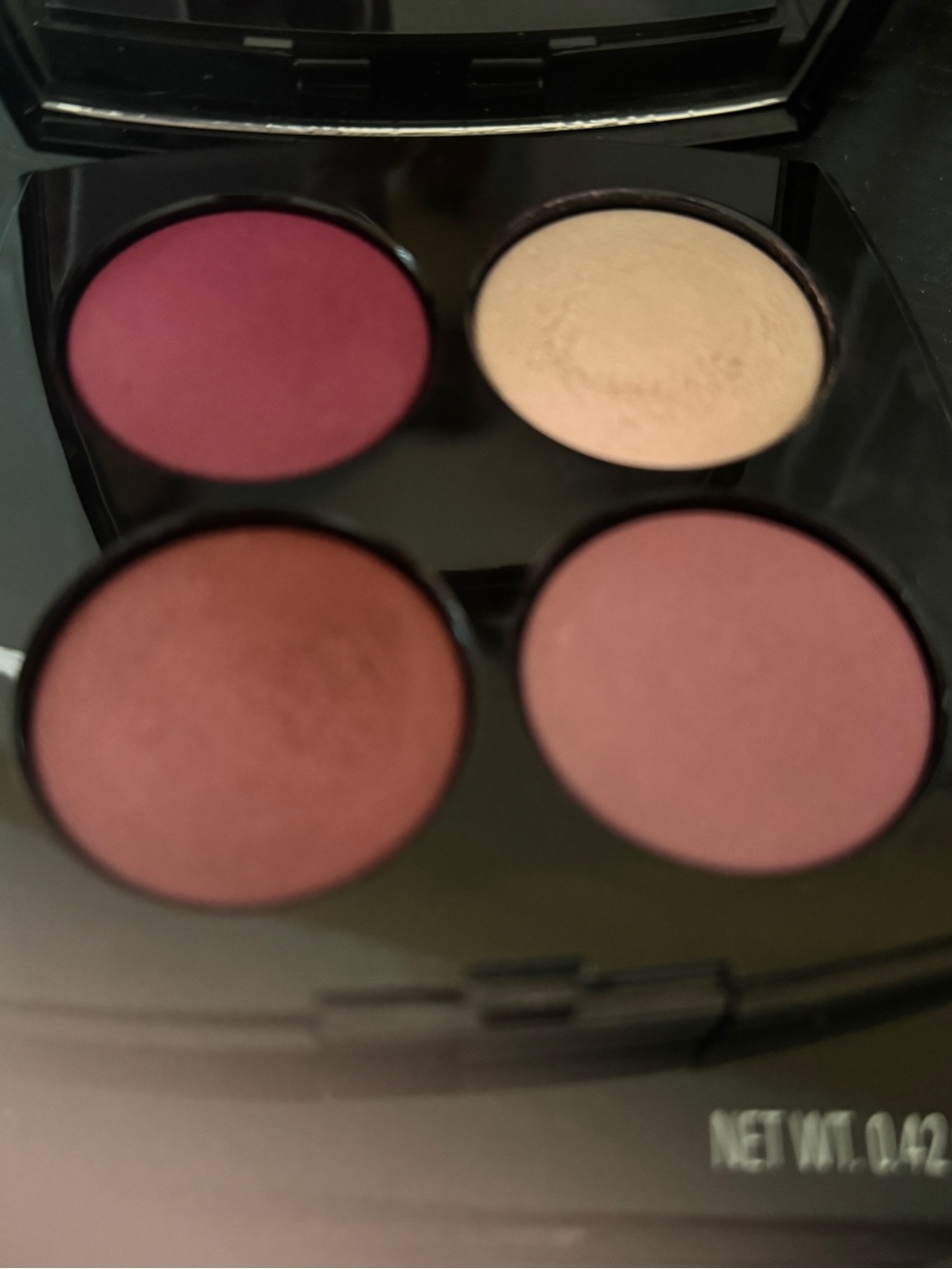 Chanel rouge noir palette - Picture 2 of 3